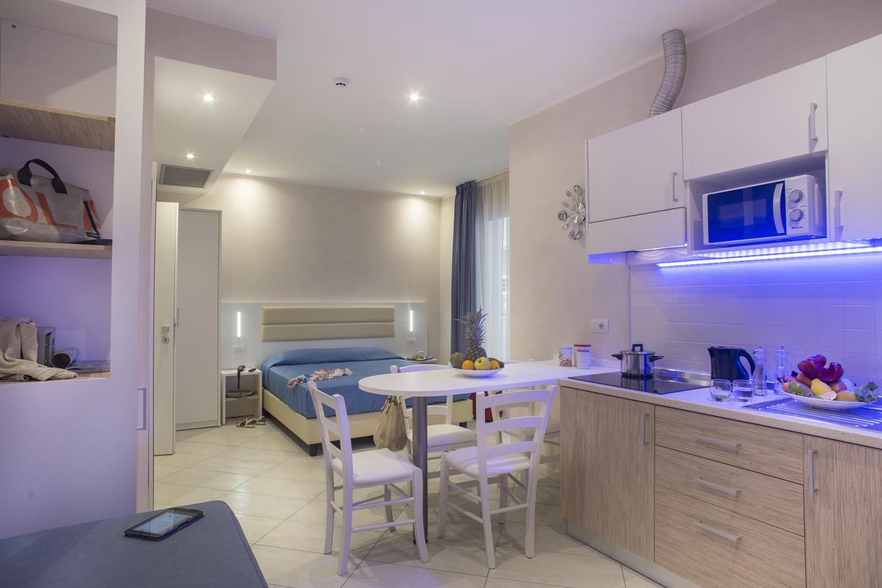 White Suite & Apartments Bellaria-Igea Marina Eksteriør bilde