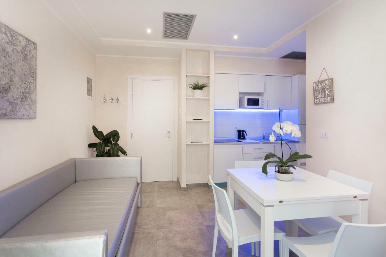 White Suite & Apartments Bellaria-Igea Marina Eksteriør bilde