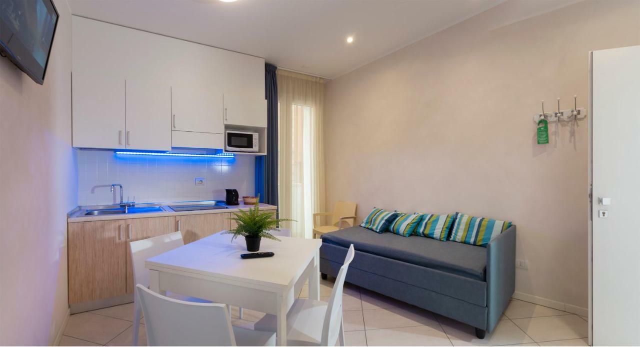 White Suite & Apartments Bellaria-Igea Marina Eksteriør bilde