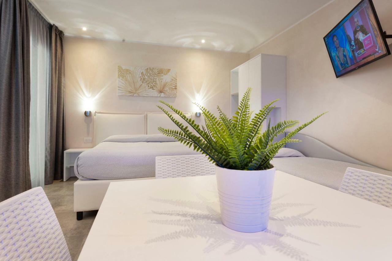 White Suite & Apartments Bellaria-Igea Marina Eksteriør bilde